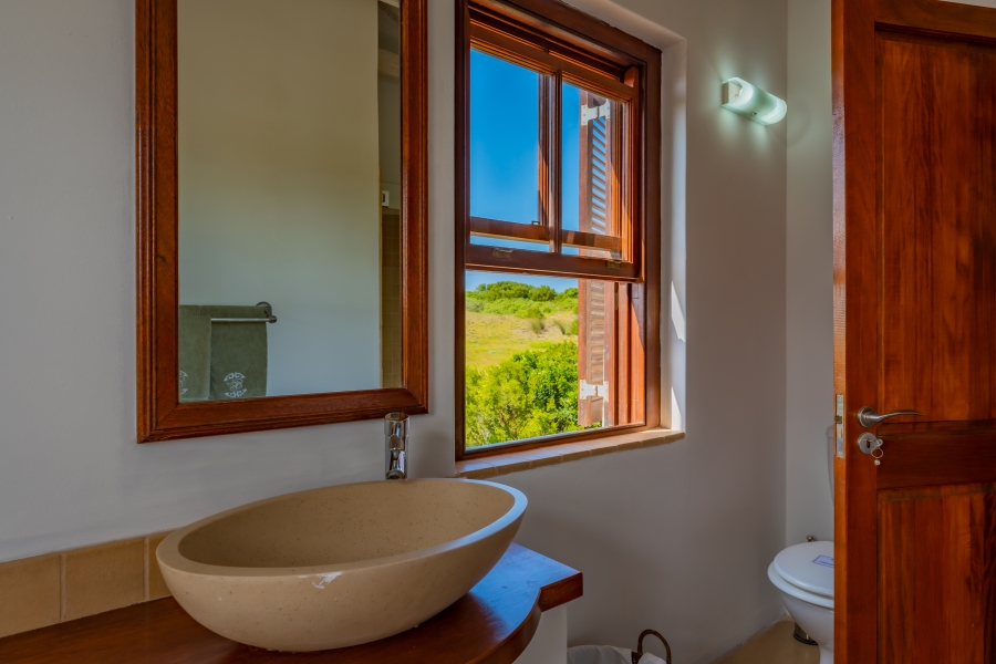 3 Bedroom Property for Sale in St Francis On Sea Phase I Eastern Cape